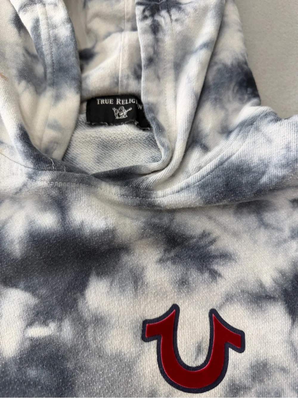197/295 True Religion Men’s Large Tie Dye Hoodie Gray Black Red Horseshoe Logo